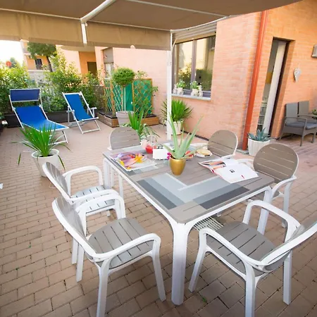 Serena Bed & Breakfast 4*