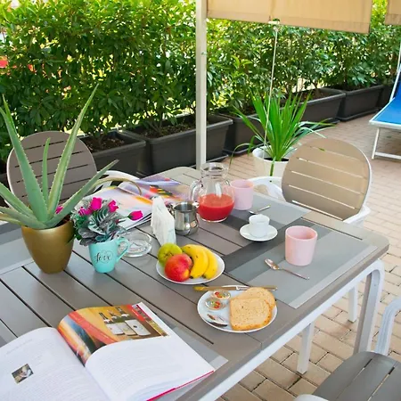 Serena Nocleg ze śniadaniem